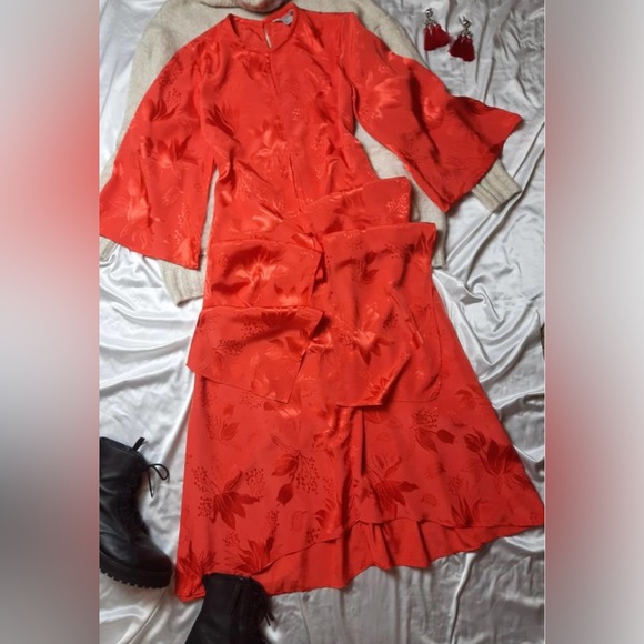 COPY - h&m jacquard midi dress - Picture 9 of 9